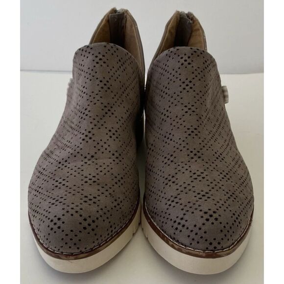 Dr.Scholl's  INSANE Perforated Back Zip Loafer Taupe Comfort Shoes US Size 6M - Picture 2 of 10